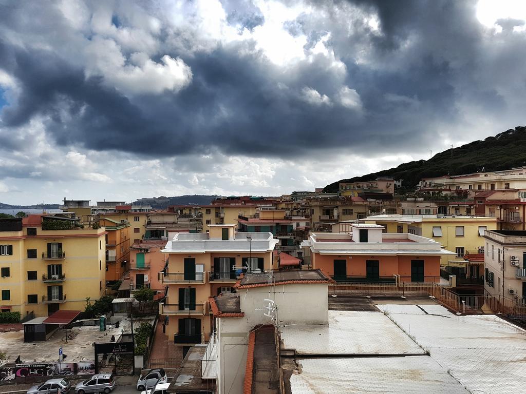 Hotel Santa Marta Pozzuoli Exterior foto